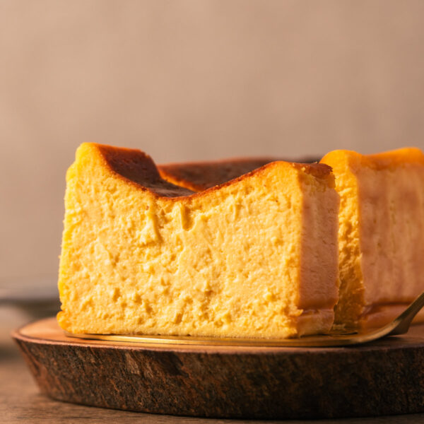 バスクチーズケーキ
